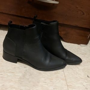 Point-Toed Leather Chelsea Ankle Boots